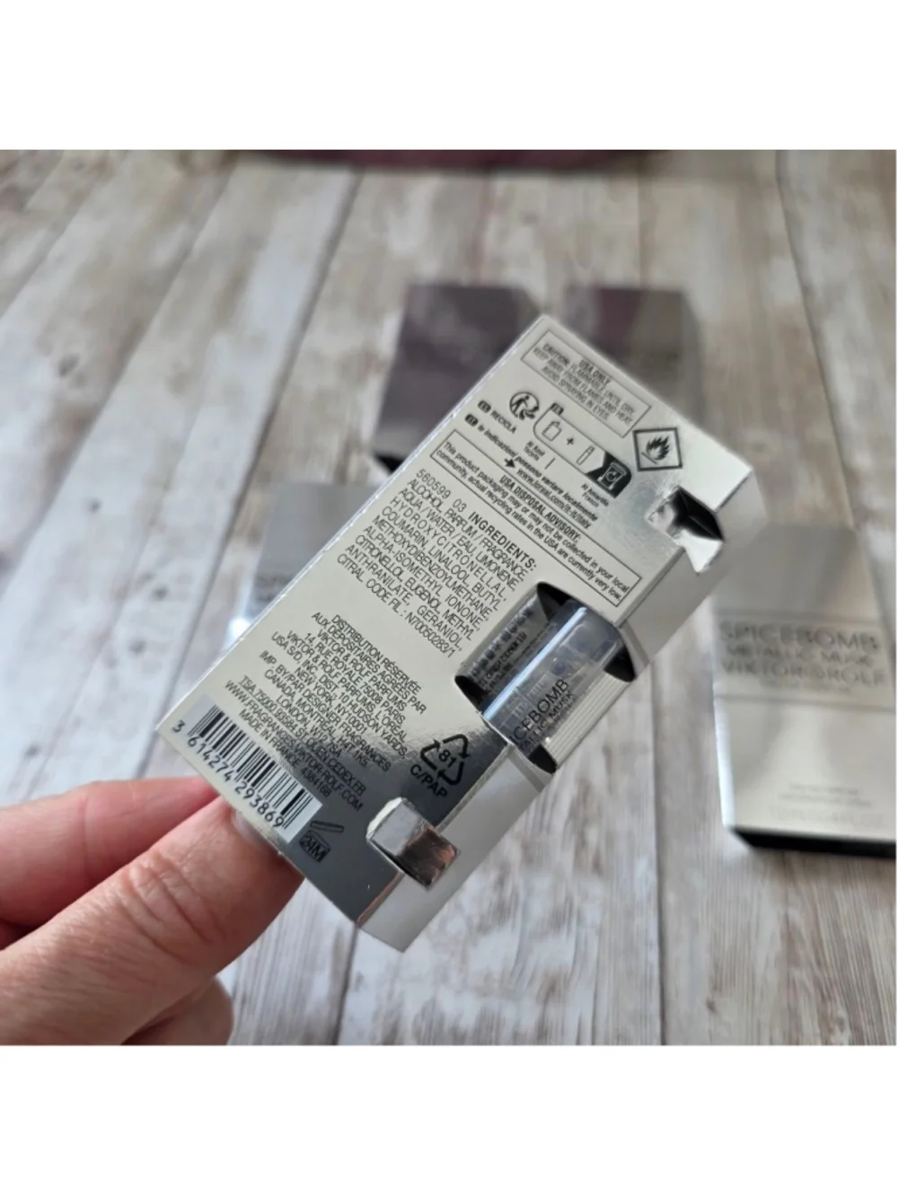 Men Viktor & Rolf Spicebomb Metallic Musk Samples
